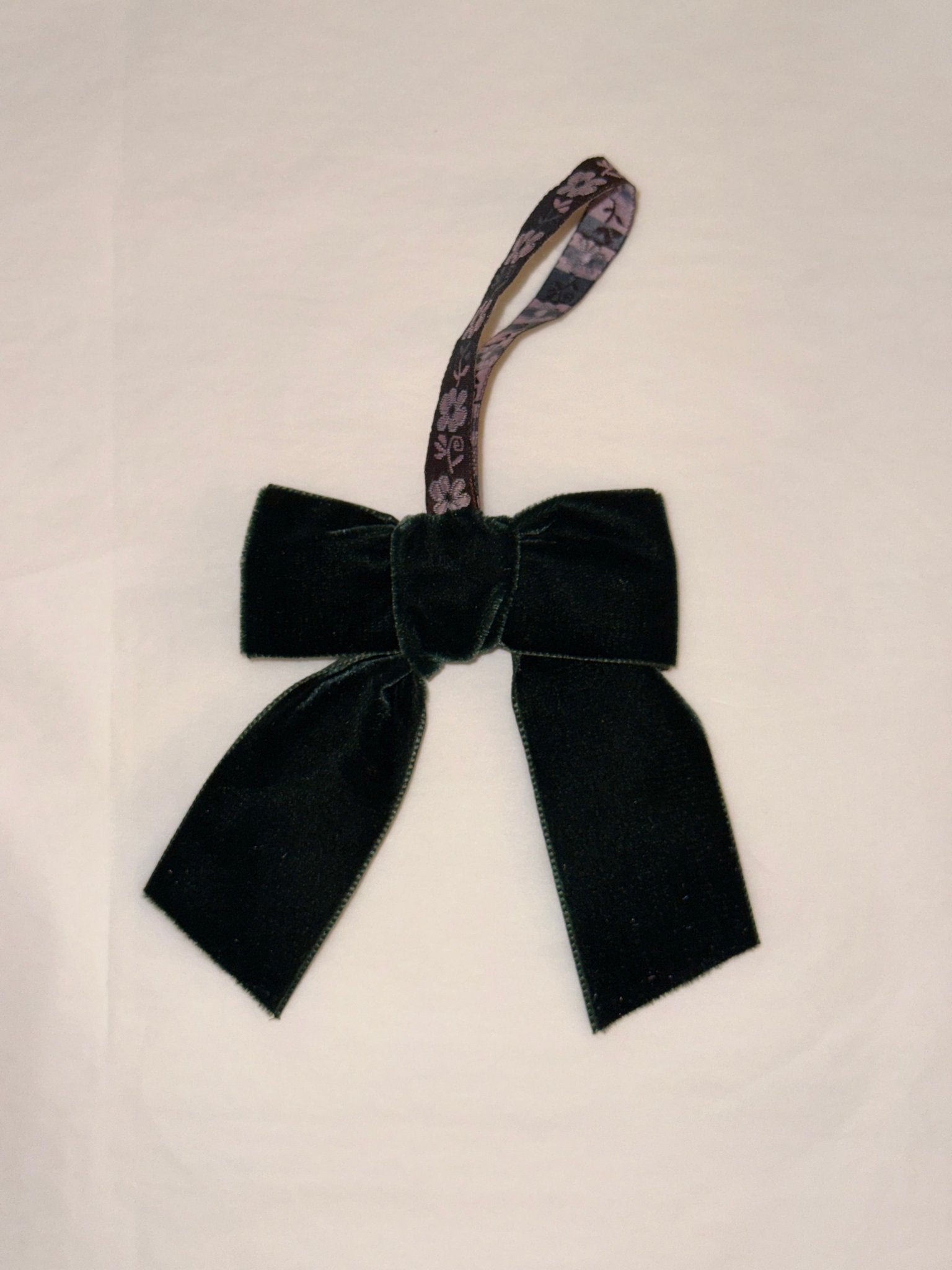 Velvet bow - NEROLI
