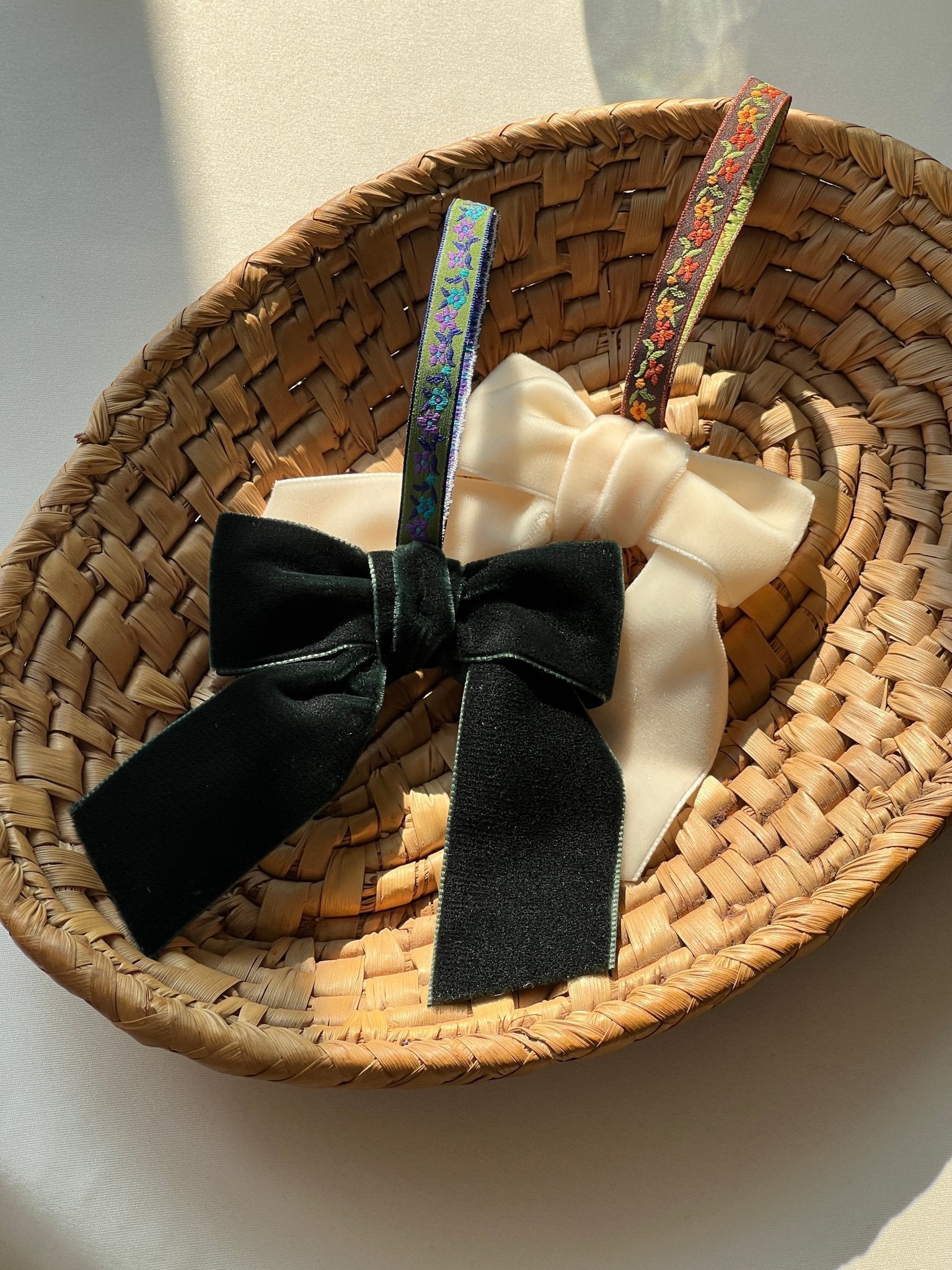 Velvet bow - NEROLI