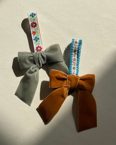 Velvet bow - NEROLI