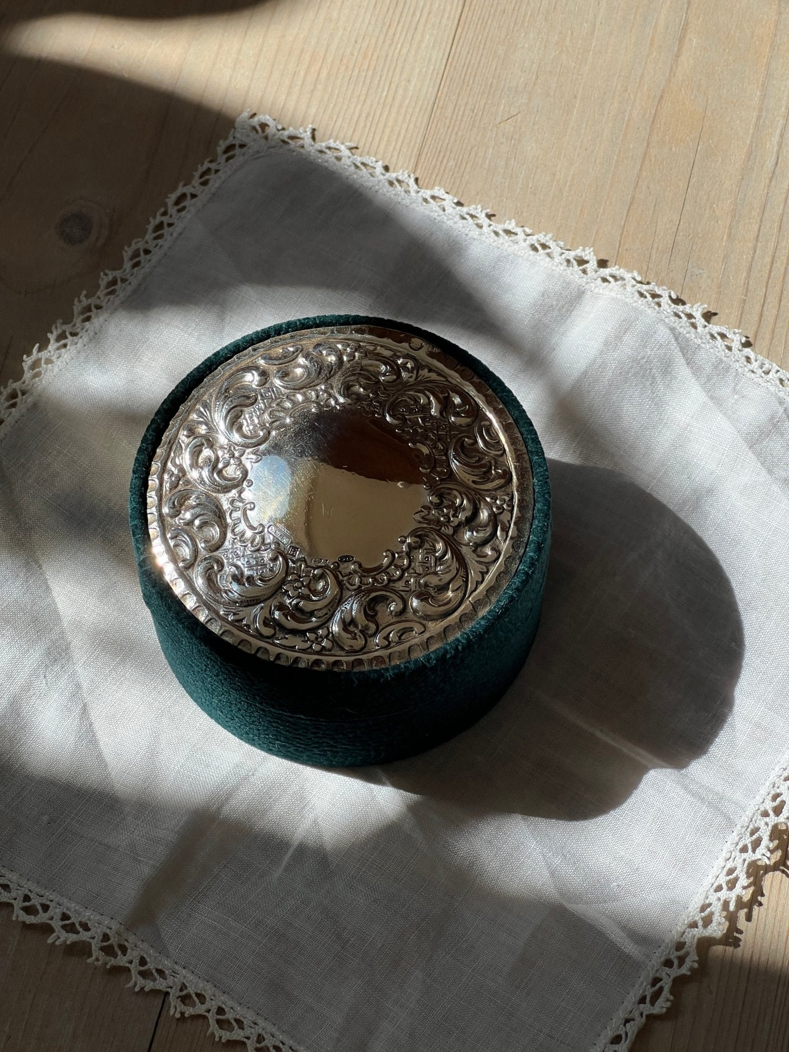 Velvet jewelry box - NEROLI