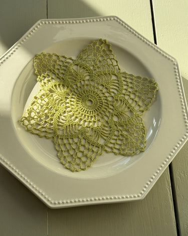 Vintage Crochet Doilies - NEROLI
