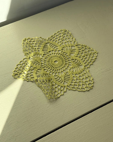 Vintage Crochet Doilies - NEROLI