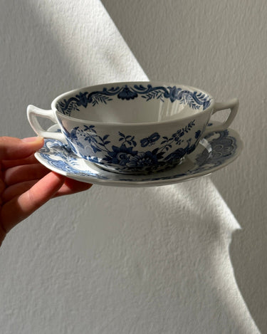 Windsor cups and saucers (7 sets) - NEROLI