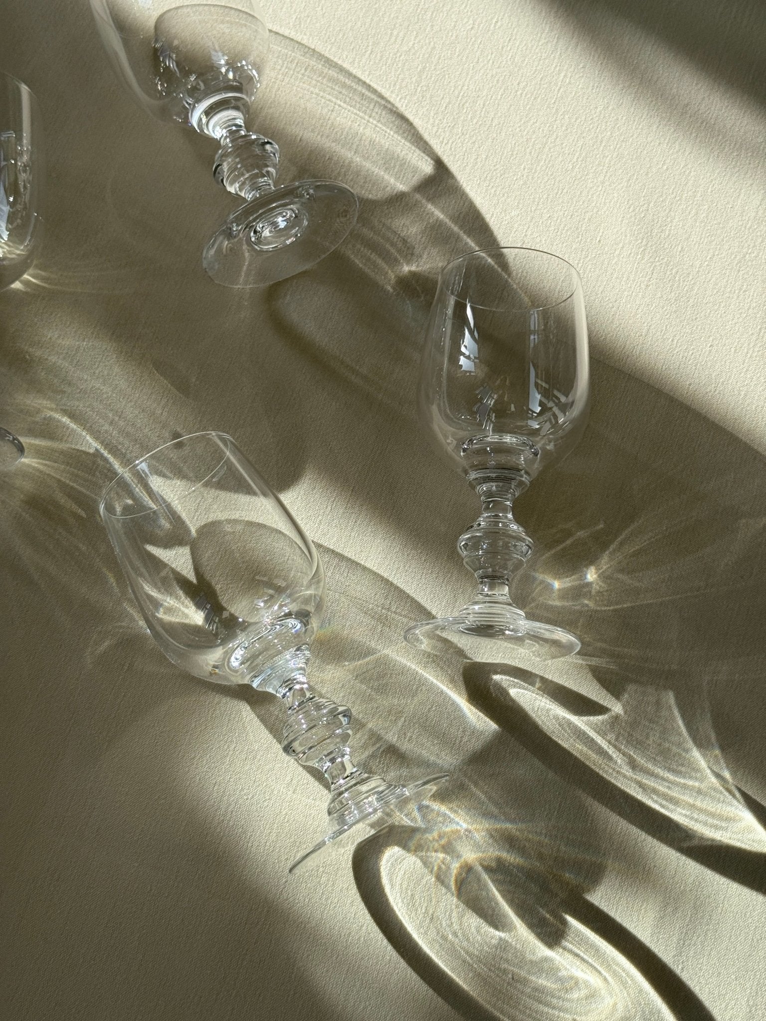 Wine glasses (7 pcs) - NEROLI