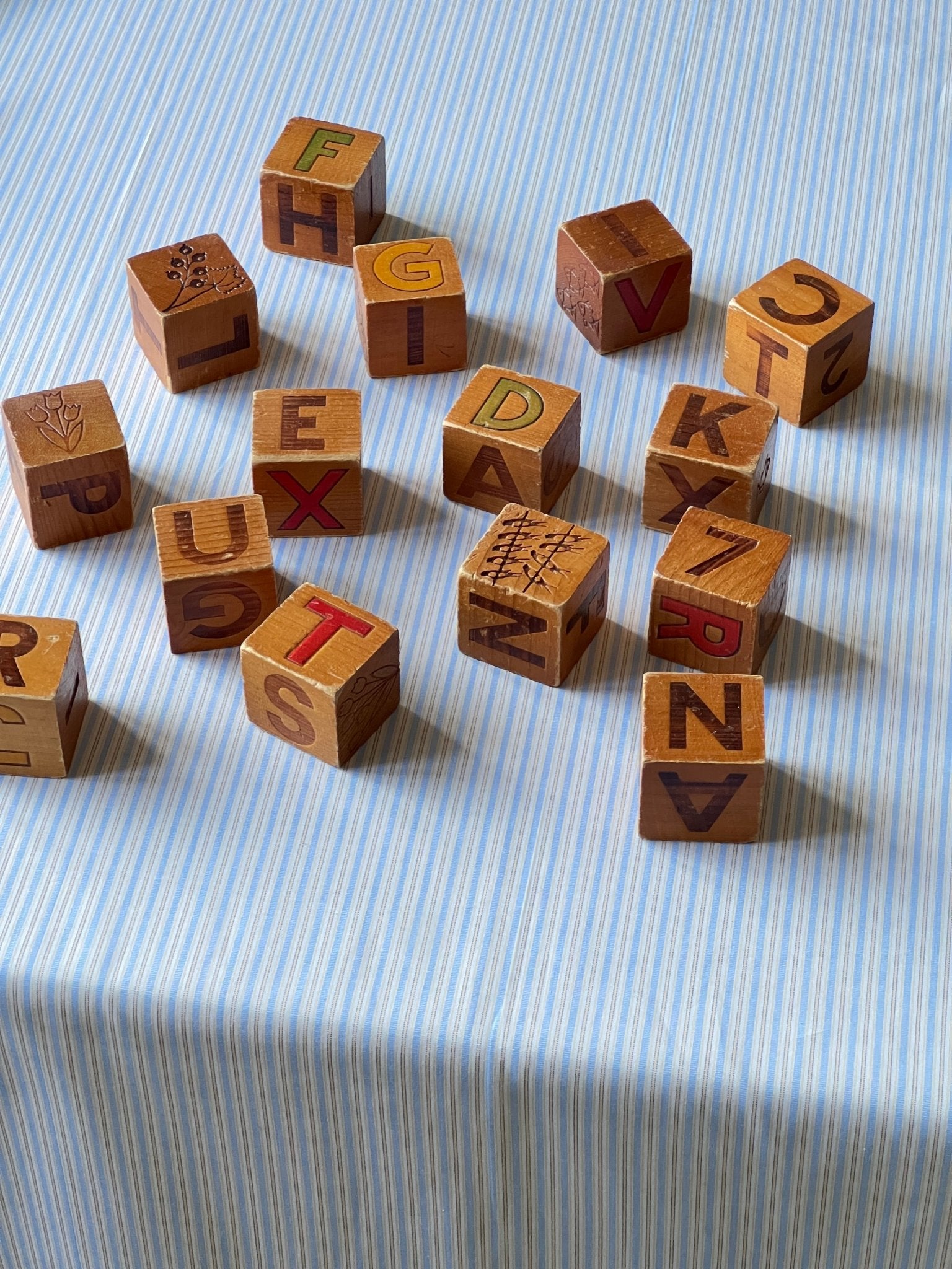 Wooden blocks - NEROLI