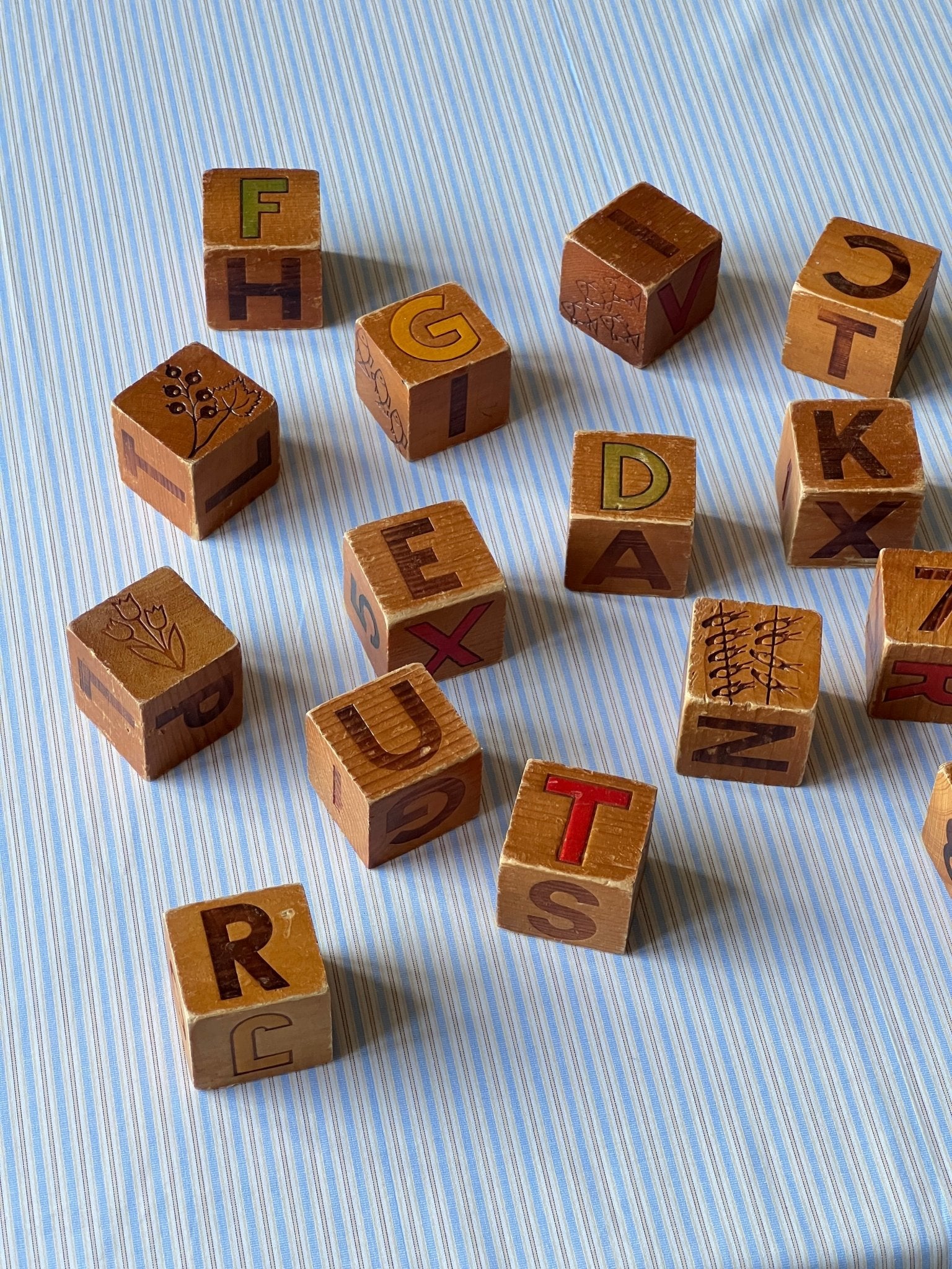 Wooden blocks - NEROLI