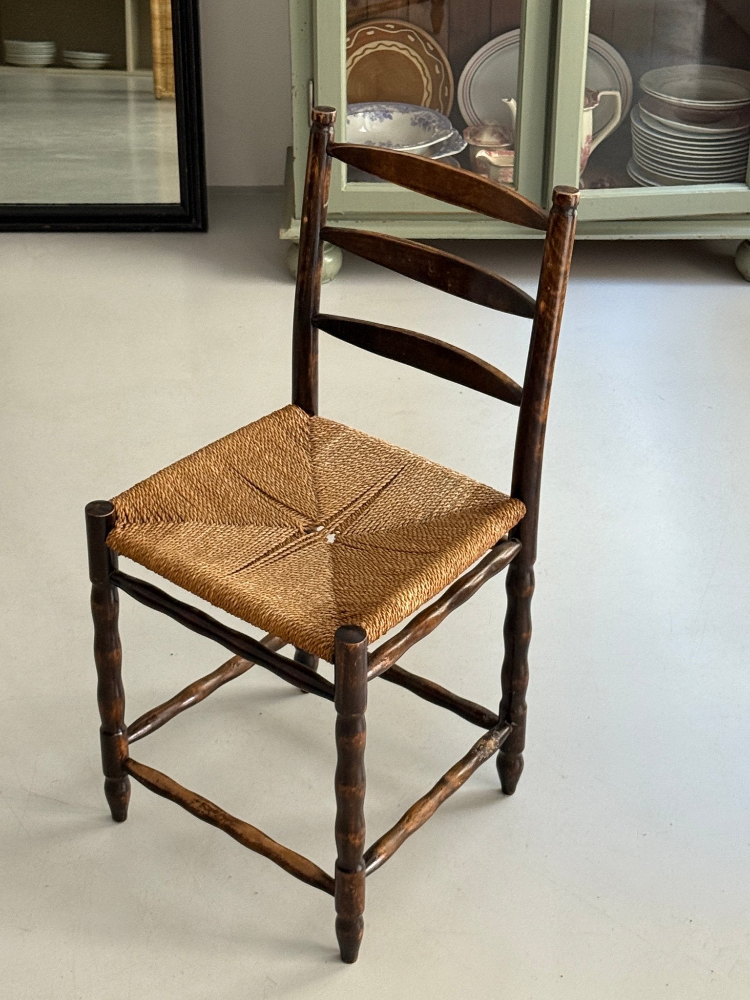 Wooden chair - NEROLI