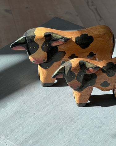 Wooden cows - NEROLI