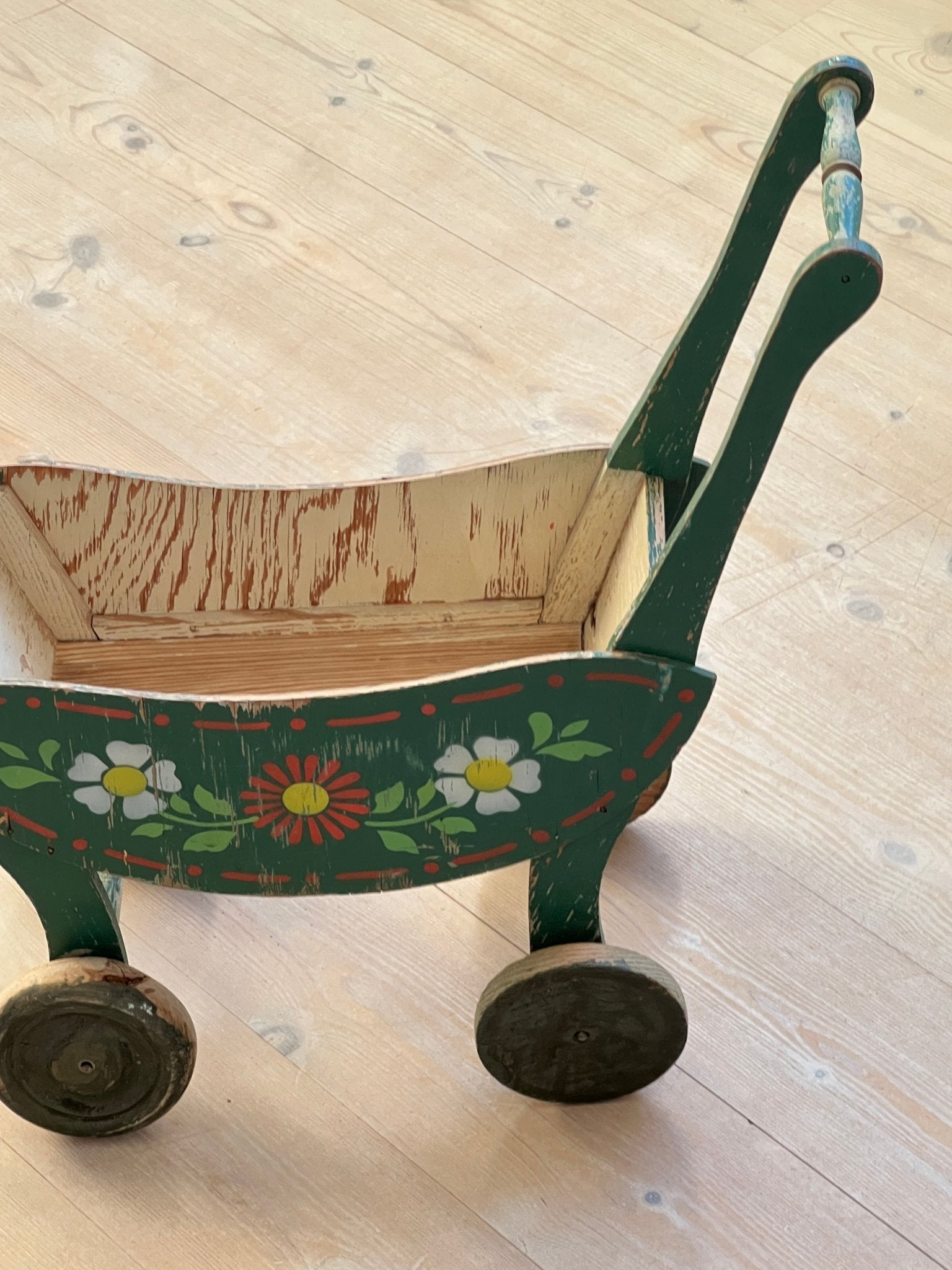 Wooden doll stroller - NEROLI