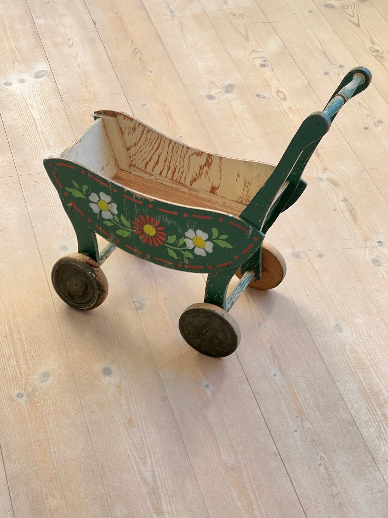 Wooden doll stroller - NEROLI