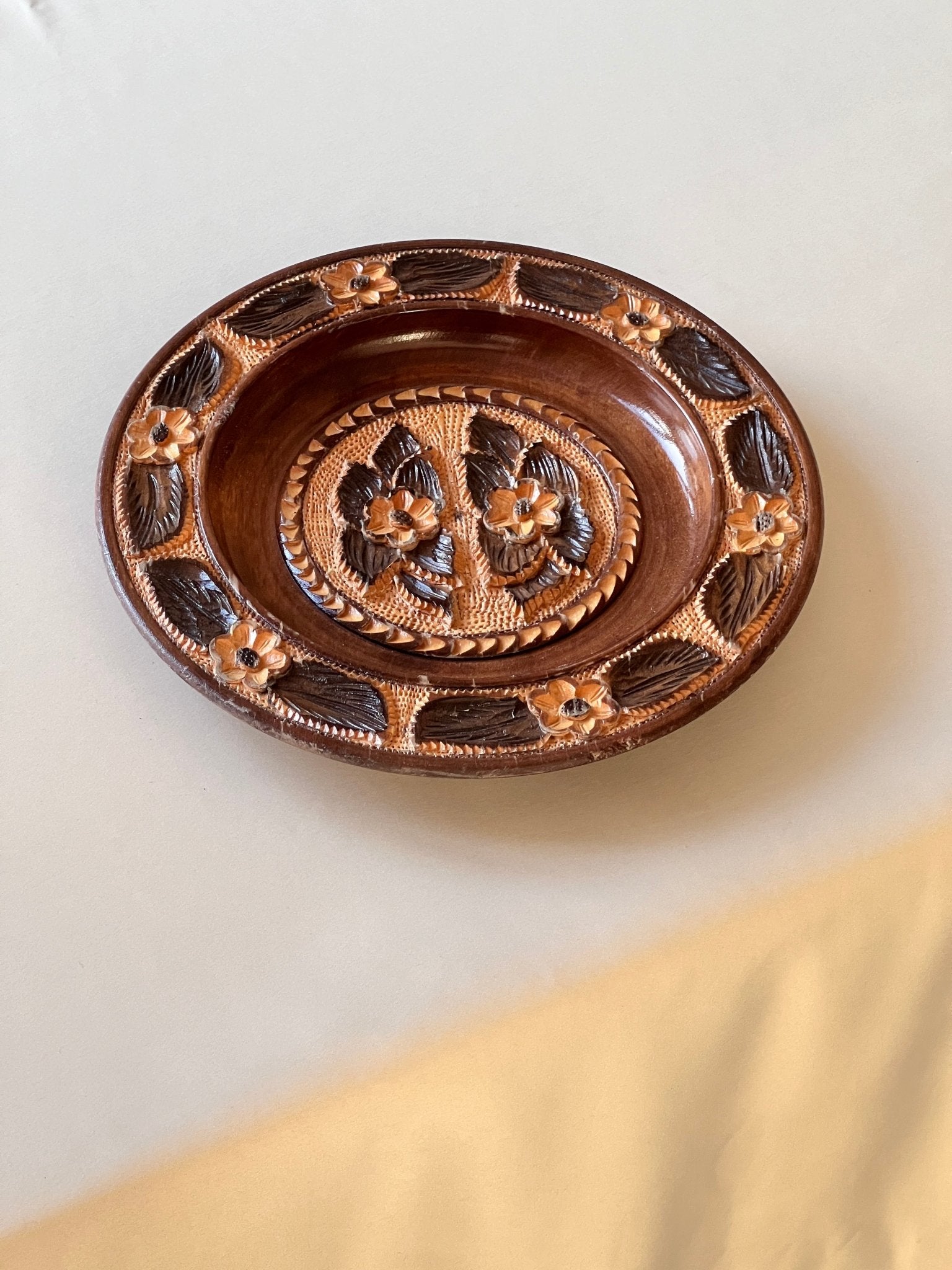Wooden wall object - NEROLI