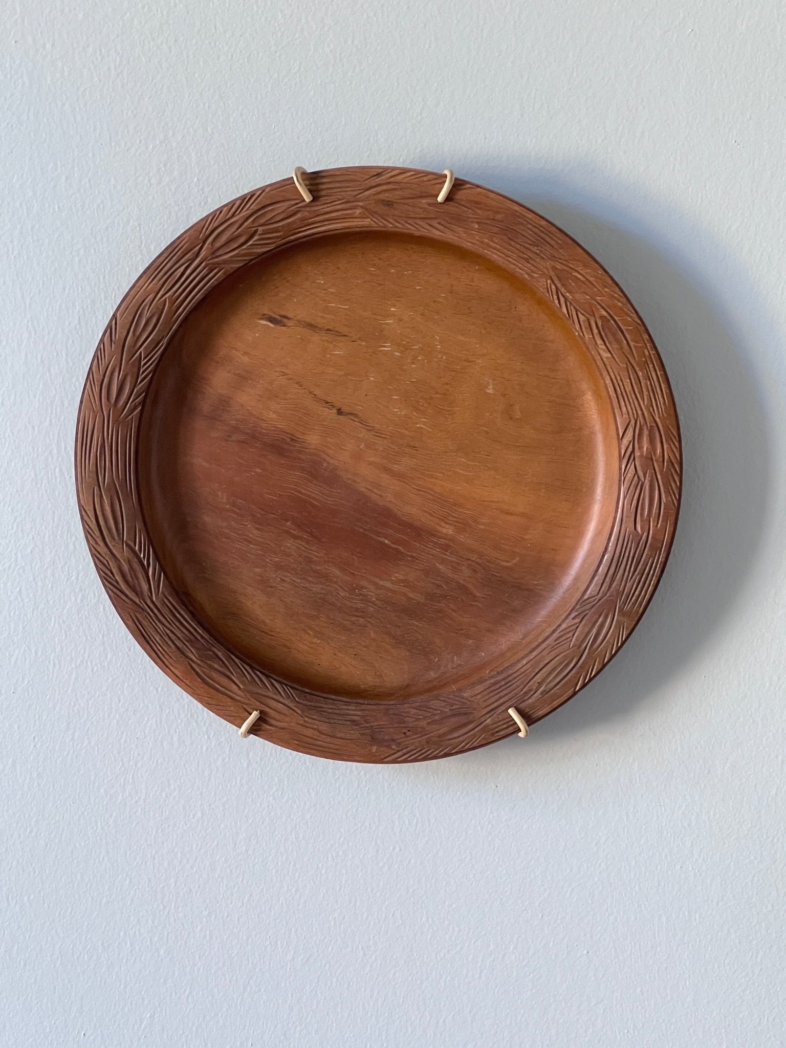 Wooden wall object - NEROLI