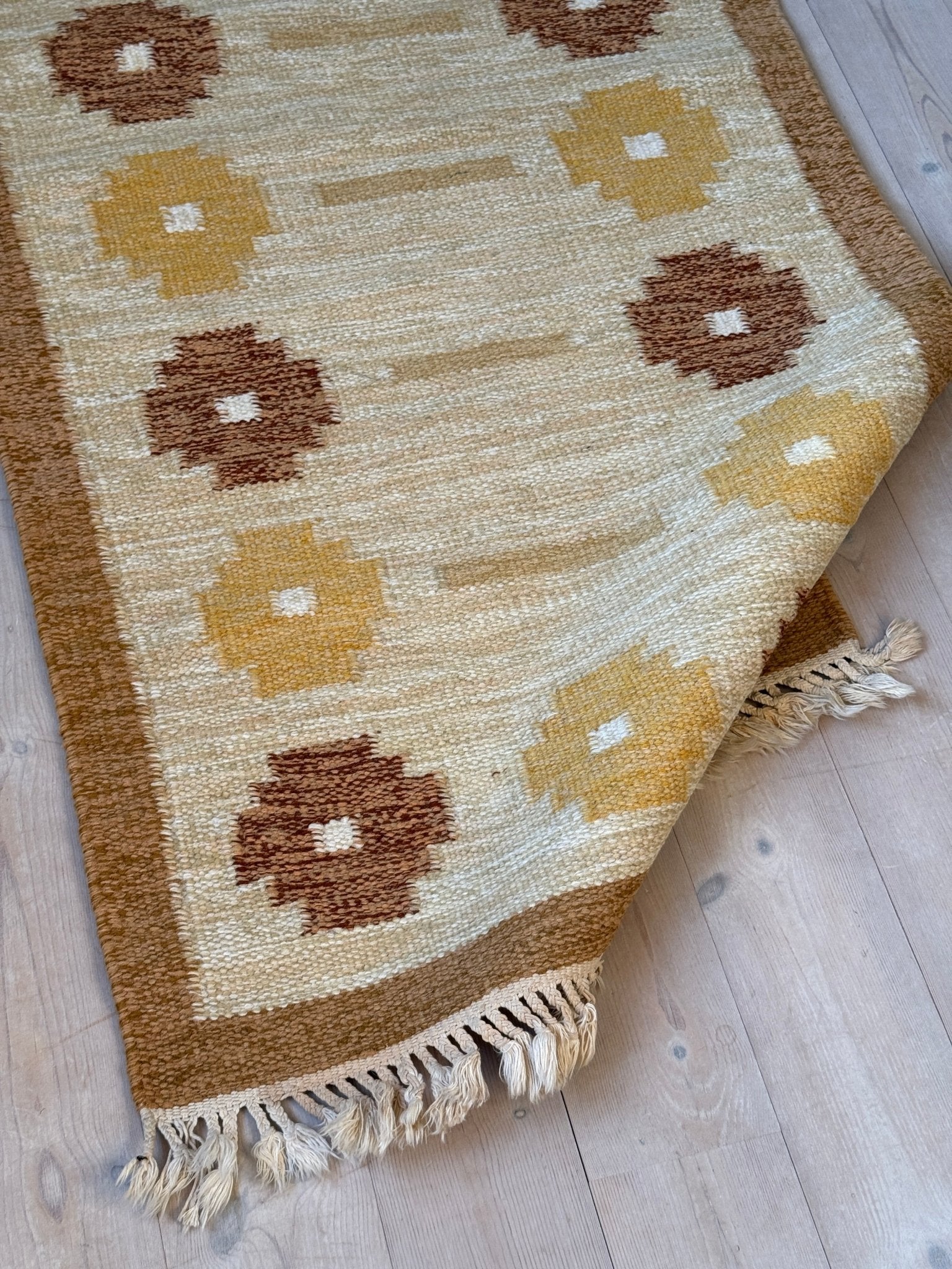 Yellow flatweave rug - NEROLI