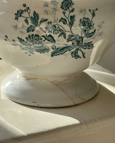 Antique tureen - NEROLI