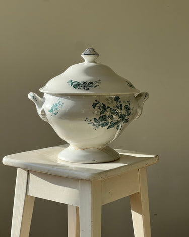 Antique tureen - NEROLI