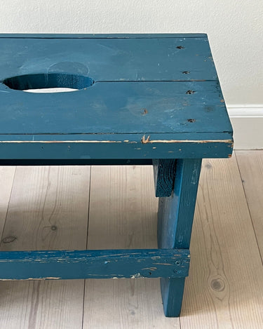 Blue stool - NEROLI