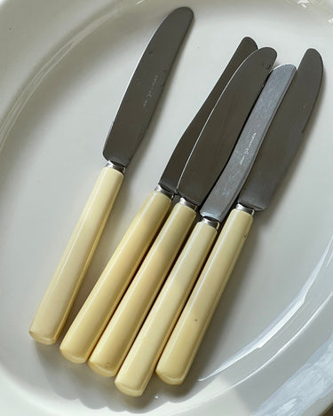 Butter coloured knives - NEROLI