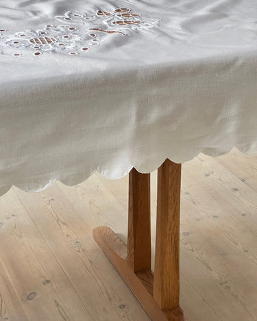 Embroidered tablecloth - NEROLI