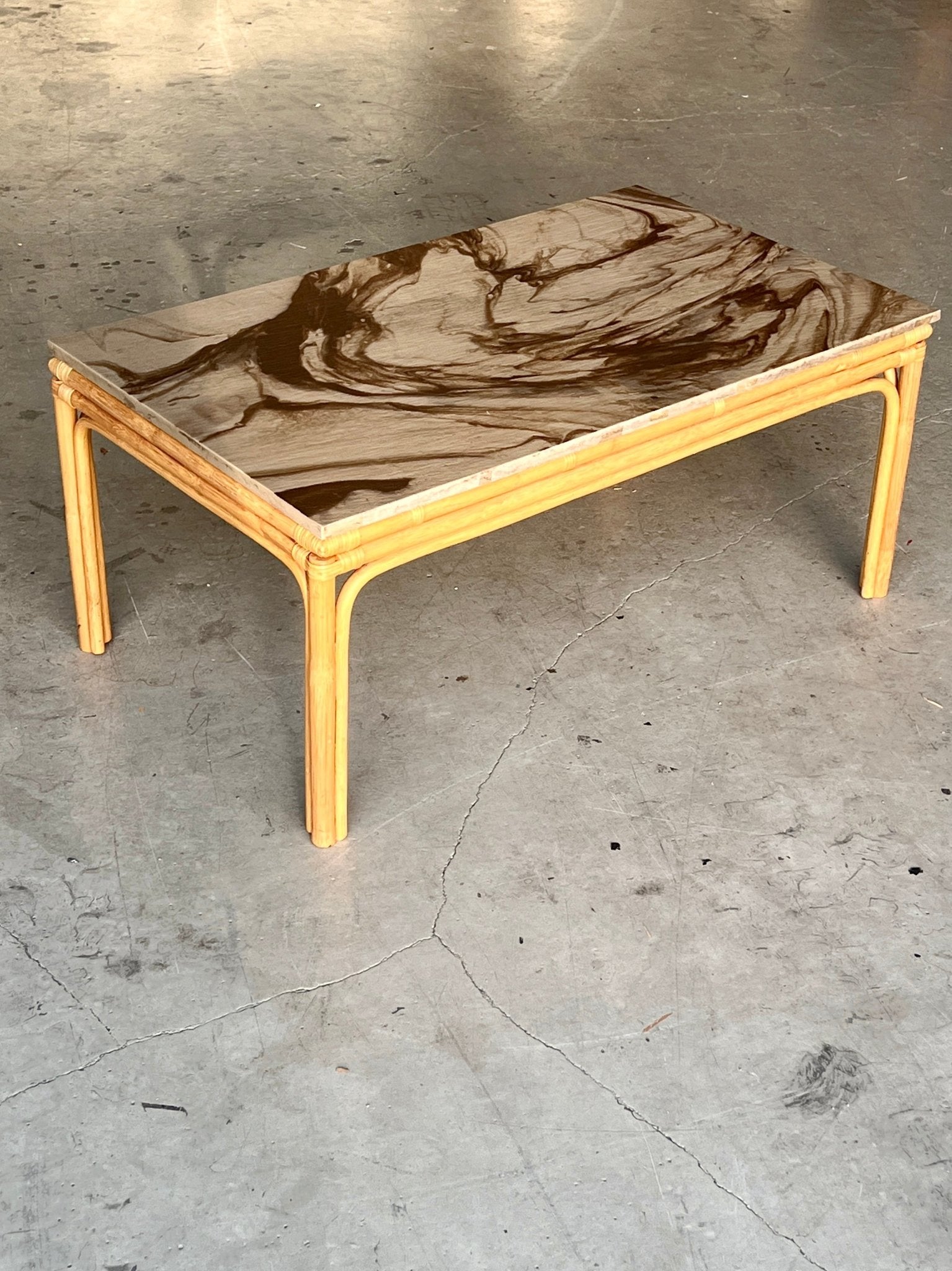 Marble coffee table - NEROLI