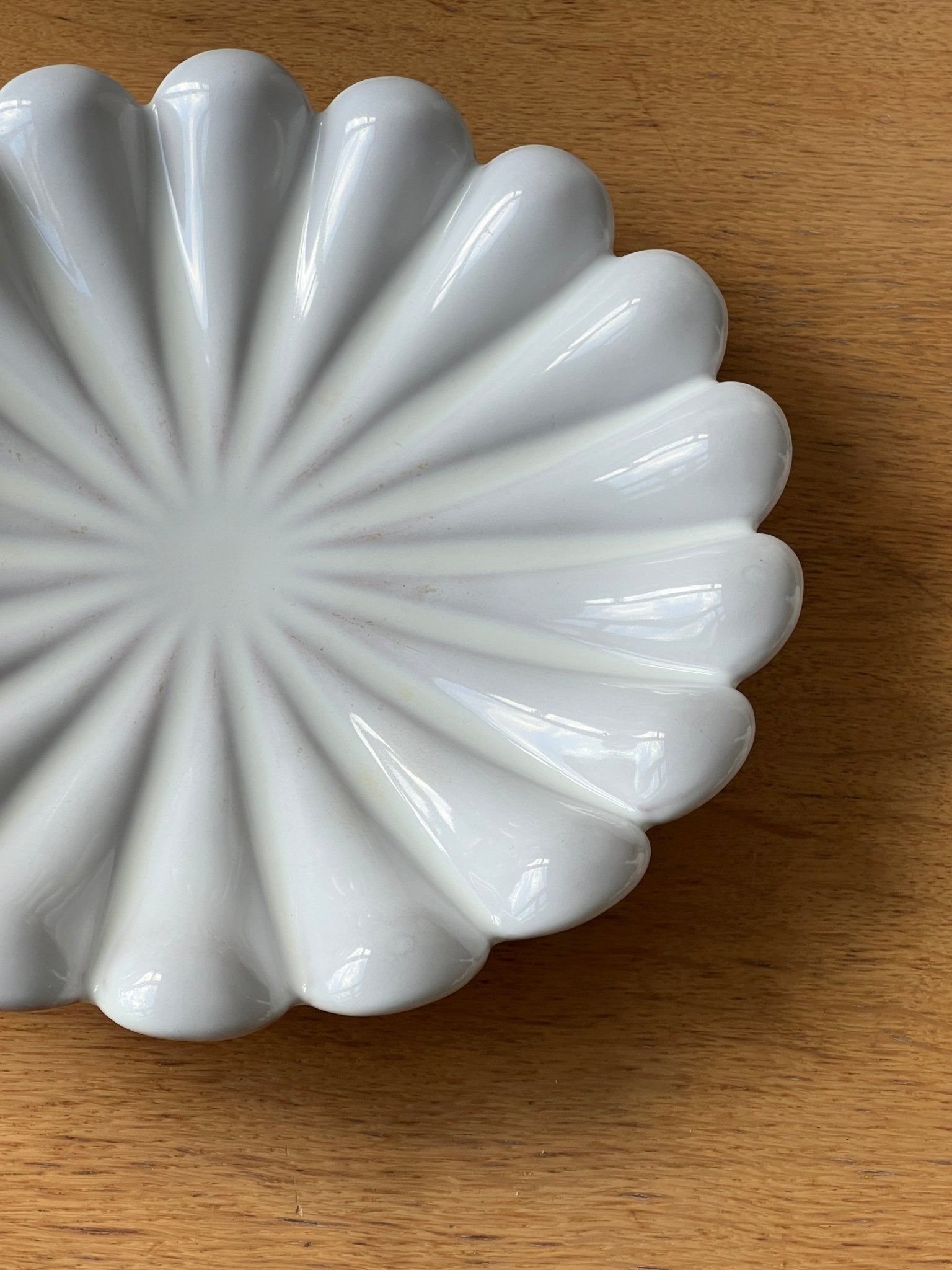 Upsala Ekeby ceramic dish - NEROLI