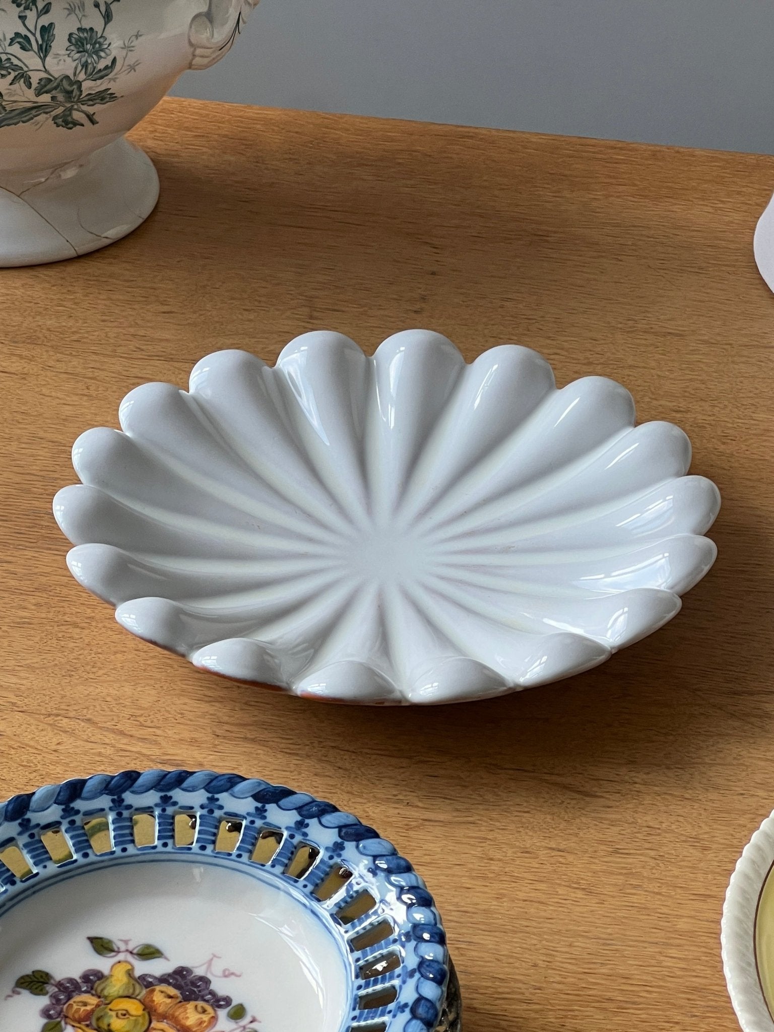 Upsala Ekeby ceramic dish - NEROLI