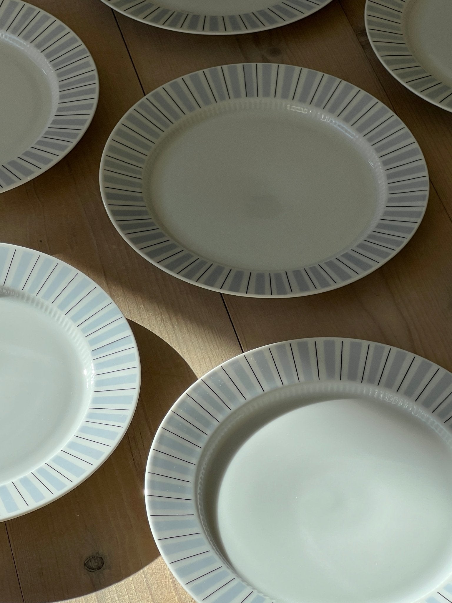 Upsala Ekeby side plates - NEROLI