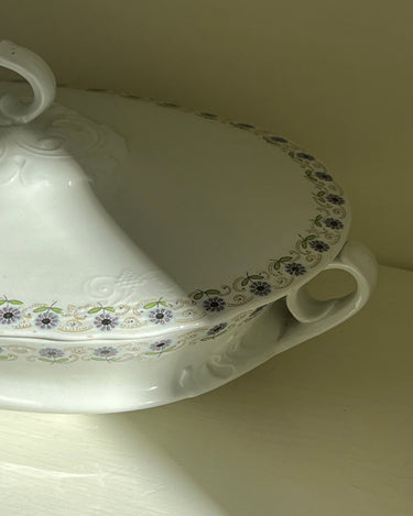 Wedgwood tureen - NEROLI